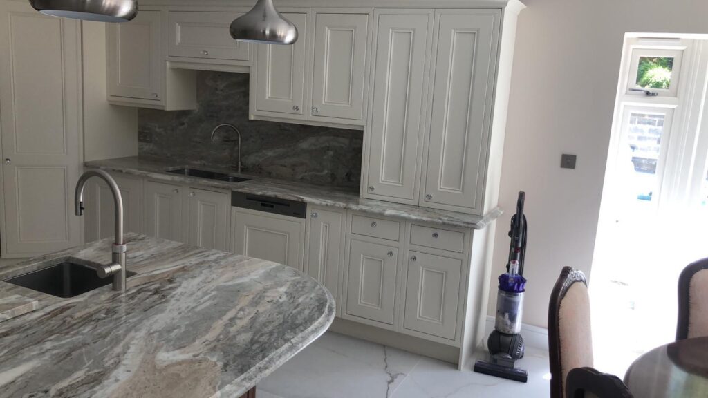 KITCHEN 4